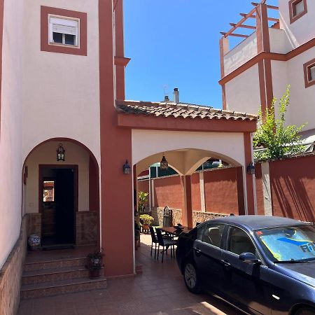 Casa Con Piscina Cerca De Sevilla Exterior foto
